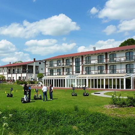 Golfpark Strelasund Süderholz 外观 照片